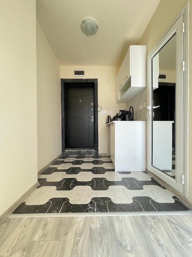 City-Centre Studio 2 Varna Exterior foto